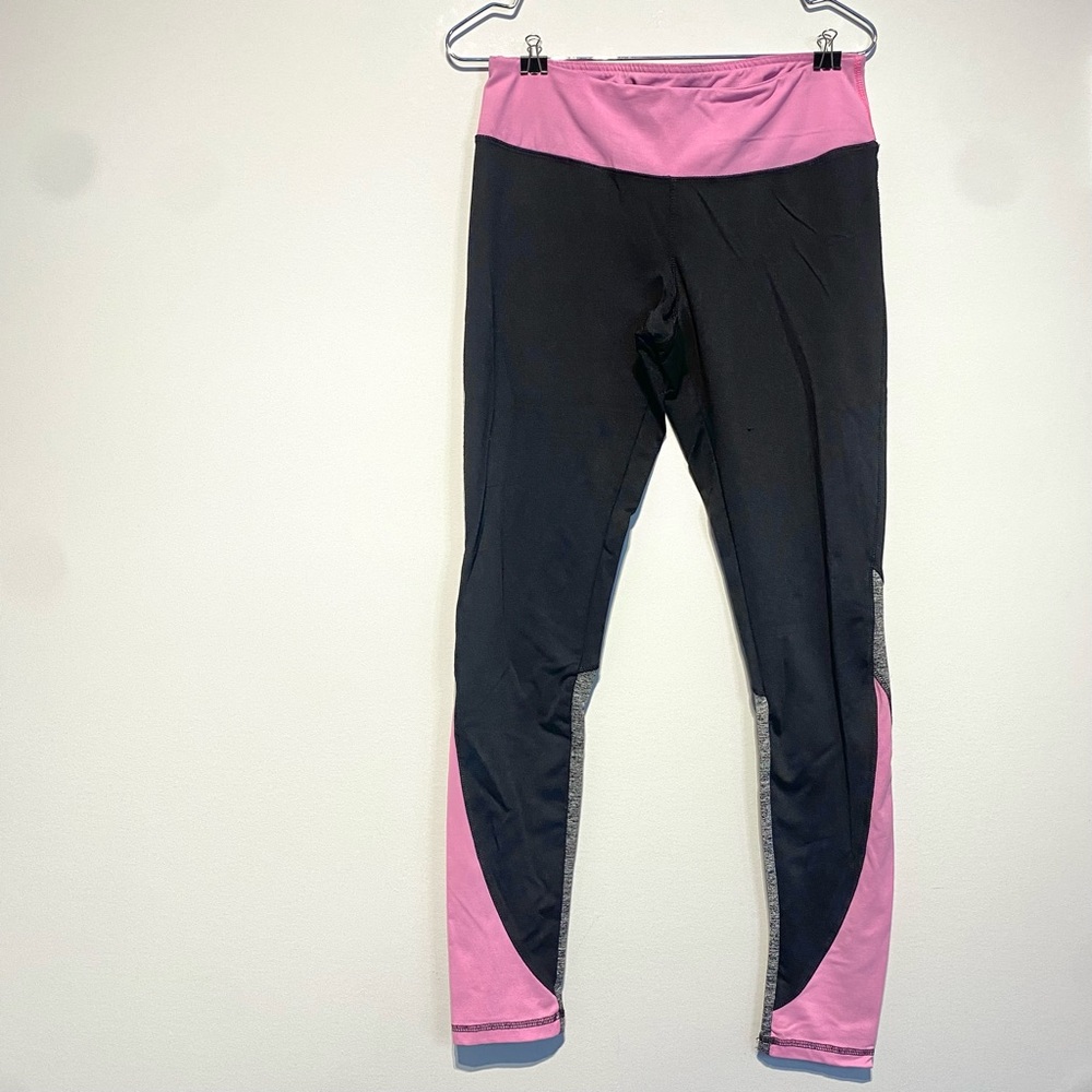 🛍️ 4 for 20$ - Energy Colorblock Leggings / Black & Pink / L